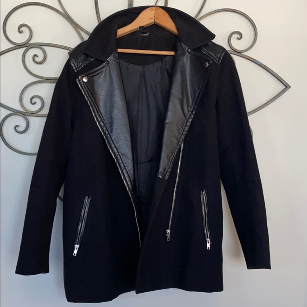 Women’s 8 H&M Black jacket